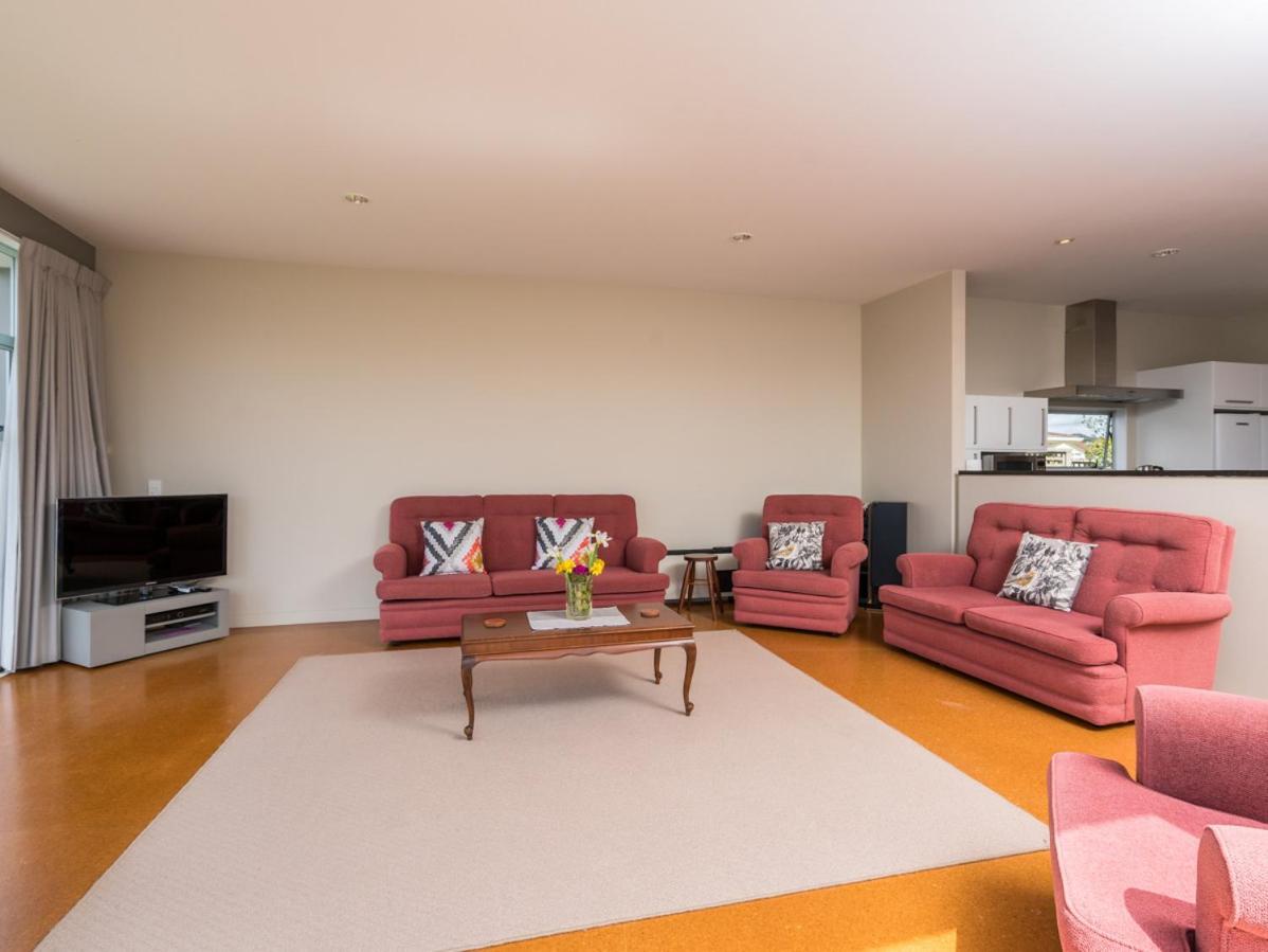 Roberts Retreat - Mangawhai Holiday Home Dış mekan fotoğraf