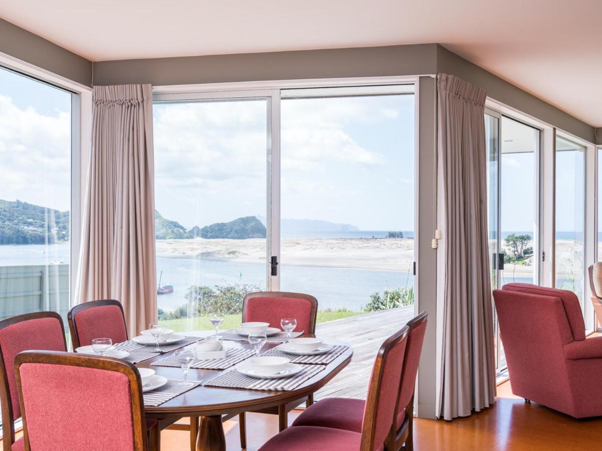 Roberts Retreat - Mangawhai Holiday Home Dış mekan fotoğraf