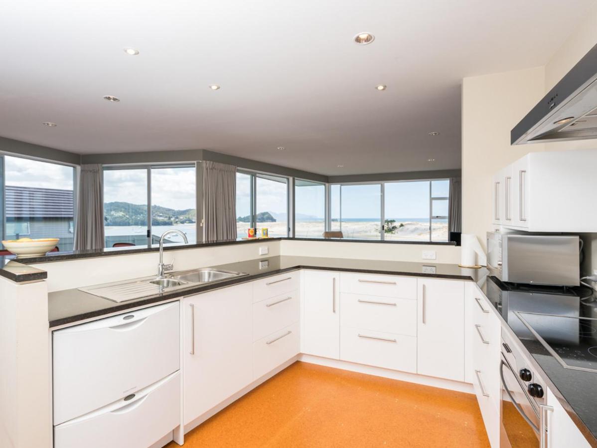 Roberts Retreat - Mangawhai Holiday Home Dış mekan fotoğraf