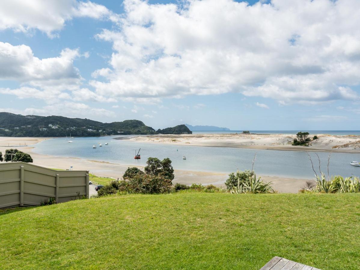 Roberts Retreat - Mangawhai Holiday Home Dış mekan fotoğraf